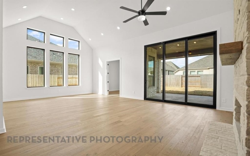 2240 Emerald Drive, Waxahachie, TX 75167, 4 Habitaciones Habitaciones , ,3 BañosBaños,Residential,En Venta,2240 Emerald Drive,0,21121153