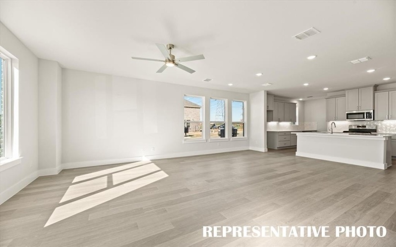 1833 Summer Aura, Mesquite, TX 75181, 3 Bedrooms Bedrooms, ,2 BathroomsBathrooms,Residential,For Sale,1833 Summer Aura,0,21121194