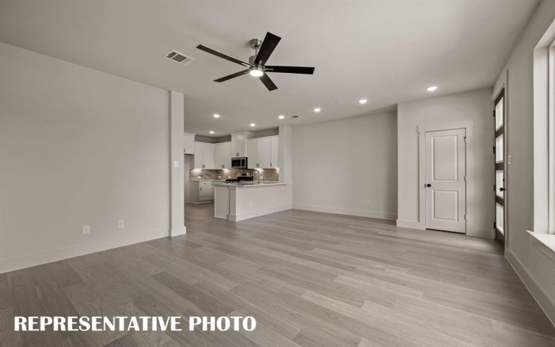 1841 Summer Aura, Mesquite, TX 75181, 3 Bedrooms Bedrooms, ,2 BathroomsBathrooms,Residential,For Sale,1841 Summer Aura,0,21121305