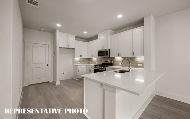 1841 Summer Aura, Mesquite, TX 75181, 3 Bedrooms Bedrooms, ,2 BathroomsBathrooms,Residential,For Sale,1841 Summer Aura,0,21121305