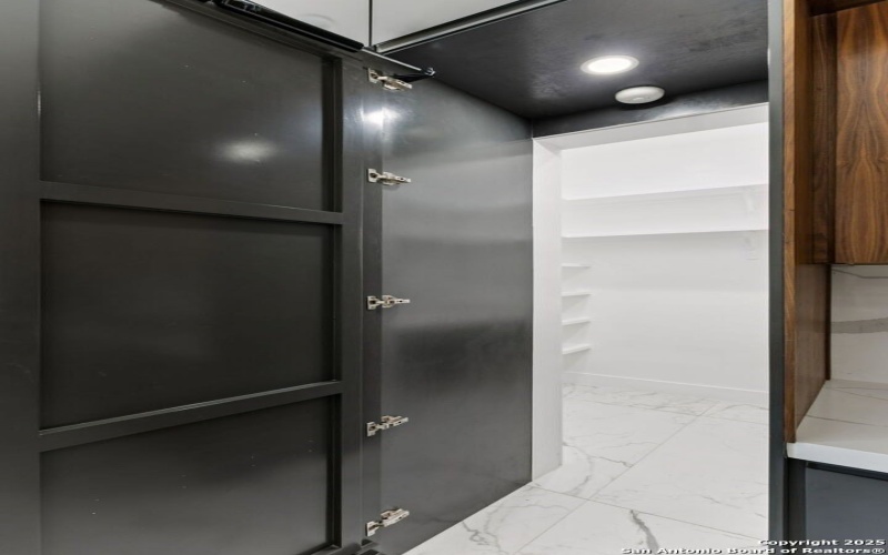 147 Las Palomas, La Vernia, TX 78121, 3 Bedrooms Bedrooms, ,2 BathroomsBathrooms,Residential,For Sale,147 Las Palomas,0,1925330