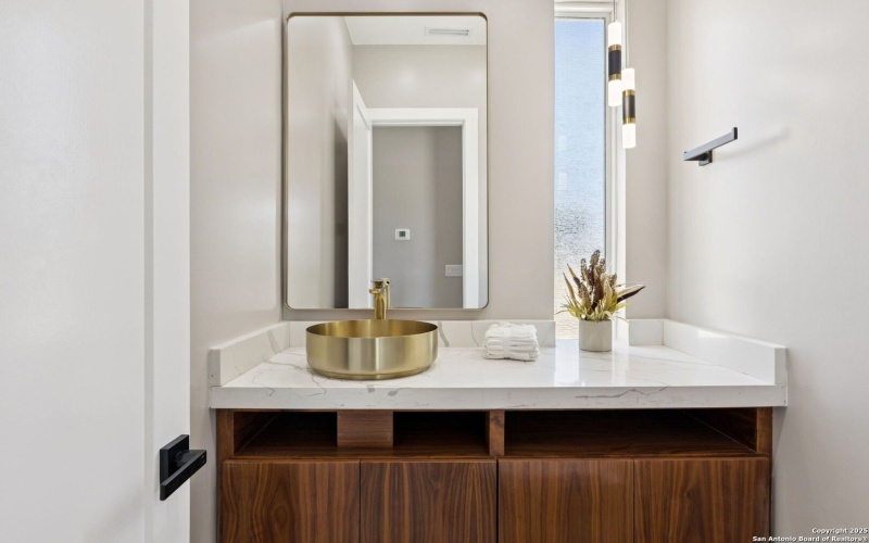 147 Las Palomas, La Vernia, TX 78121, 3 Bedrooms Bedrooms, ,2 BathroomsBathrooms,Residential,For Sale,147 Las Palomas,0,1925330