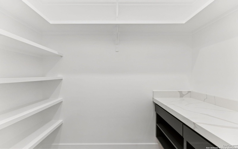 147 Las Palomas, La Vernia, TX 78121, 3 Bedrooms Bedrooms, ,2 BathroomsBathrooms,Residential,For Sale,147 Las Palomas,0,1925330