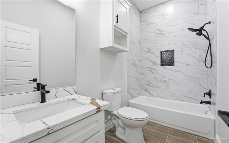 500 La Laguna Road, Mission, TX 78572, 3 Bedrooms Bedrooms, ,2 BathroomsBathrooms,Residential,For Sale,500 La Laguna Road,0,487860