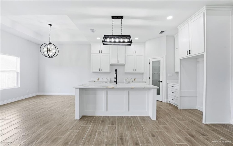 500 La Laguna Road, Mission, TX 78572, 3 Bedrooms Bedrooms, ,2 BathroomsBathrooms,Residential,For Sale,500 La Laguna Road,0,487860