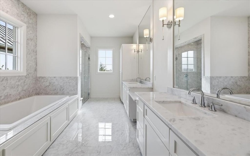 9609 Latour Lane, Fort Worth, TX 76126, 4 Habitaciones Habitaciones , ,5 BañosBaños,Residential,En Venta,9609 Latour Lane,0,21093400