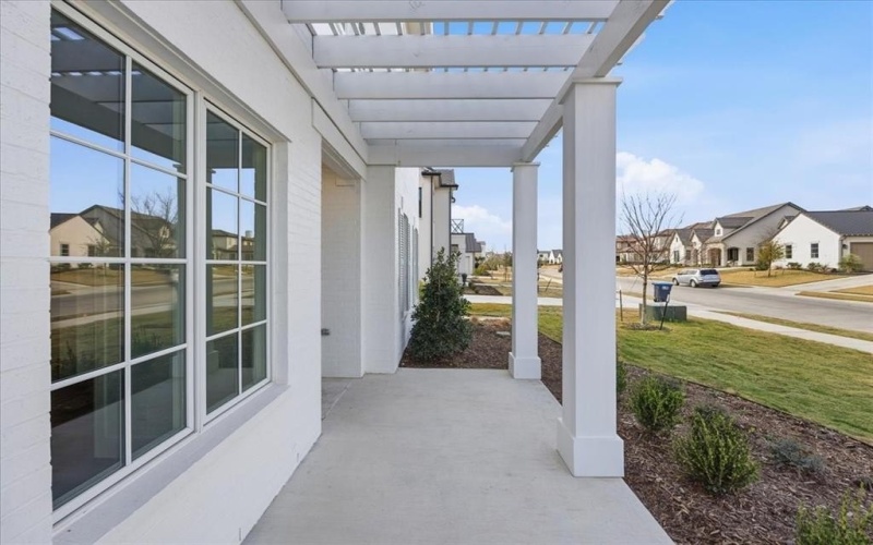 9609 Latour Lane, Fort Worth, TX 76126, 4 Habitaciones Habitaciones , ,5 BañosBaños,Residential,En Venta,9609 Latour Lane,0,21093400