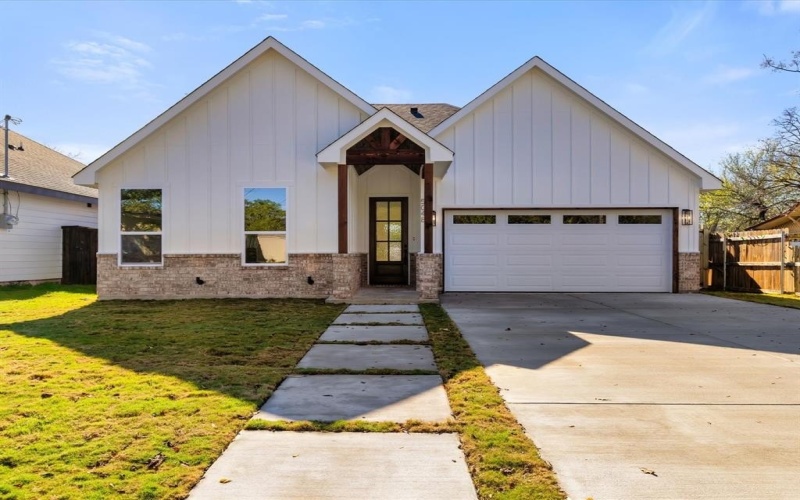 5048 Cottey Street, Fort Worth, TX 76105, 3 Bedrooms Bedrooms, ,2 BathroomsBathrooms,Residential,For Sale,5048 Cottey Street,0,21121451