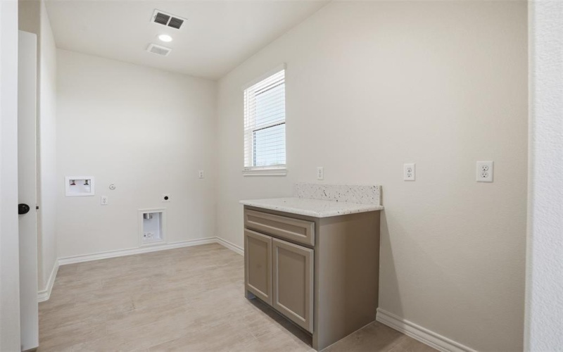 1865 Dobbs Valley Road, Mineral Wells, TX 76067, 4 Habitaciones Habitaciones , ,2 BañosBaños,Residential,En Venta,1865 Dobbs Valley Road,0,21121534