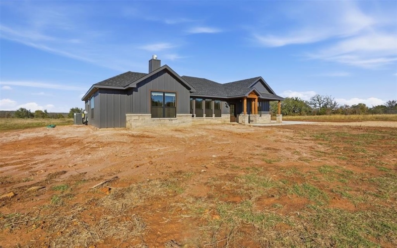 1865 Dobbs Valley Road, Mineral Wells, TX 76067, 4 Habitaciones Habitaciones , ,2 BañosBaños,Residential,En Venta,1865 Dobbs Valley Road,0,21121534