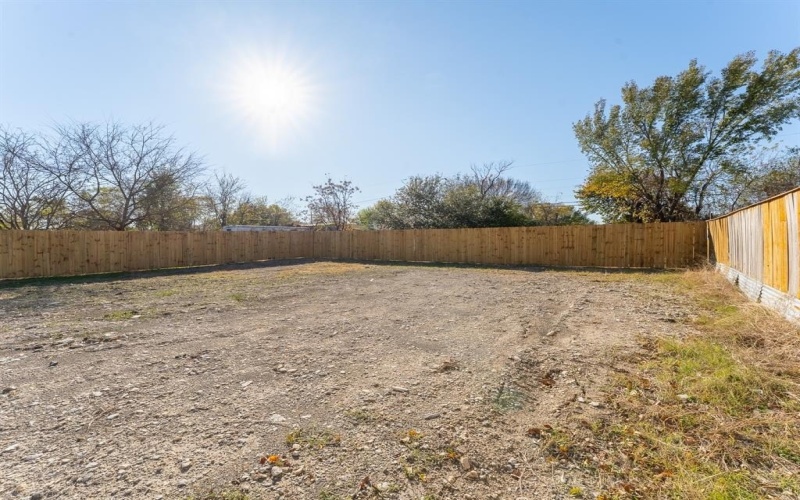 1321 Friendship Drive, Dallas, TX 75217, 3 Bedrooms Bedrooms, ,3 BathroomsBathrooms,Residential,For Sale,1321 Friendship Drive,0,21121567