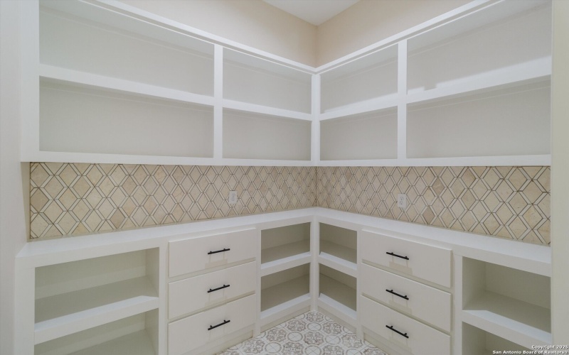 1281 Adyson Ridge, Bulverde, TX 78163, 4 Bedrooms Bedrooms, ,5 BathroomsBathrooms,Residential,For Sale,1281 Adyson Ridge,0,1916862