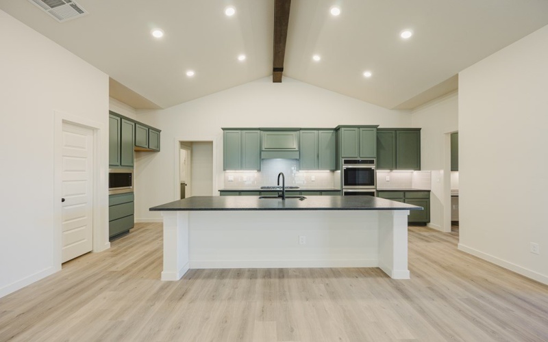 205 Panhandle Drive, Odessa, TX 79765, 4 Bedrooms Bedrooms, ,3 BathroomsBathrooms,Residential,For Sale,205 Panhandle Drive,0,164711