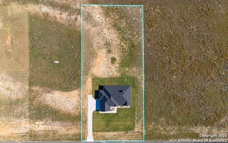 111 Sunset Dr, La Vernia, TX 78121, 5 Bedrooms Bedrooms, ,5 BathroomsBathrooms,Residential,For Sale,111 Sunset Dr,0,1925397