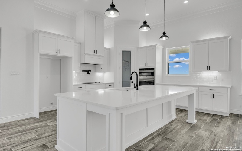 162 Estates Dr, La Vernia, TX 78121, 4 Bedrooms Bedrooms, ,5 BathroomsBathrooms,Residential,For Sale,162 Estates Dr,0,1925434