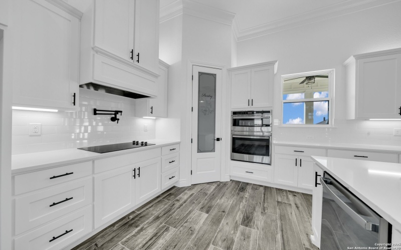 162 Estates Dr, La Vernia, TX 78121, 4 Bedrooms Bedrooms, ,5 BathroomsBathrooms,Residential,For Sale,162 Estates Dr,0,1925434