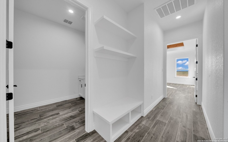 162 Estates Dr, La Vernia, TX 78121, 4 Bedrooms Bedrooms, ,5 BathroomsBathrooms,Residential,For Sale,162 Estates Dr,0,1925434