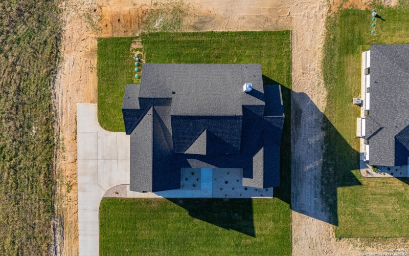 162 Estates Dr, La Vernia, TX 78121, 4 Bedrooms Bedrooms, ,5 BathroomsBathrooms,Residential,For Sale,162 Estates Dr,0,1925434