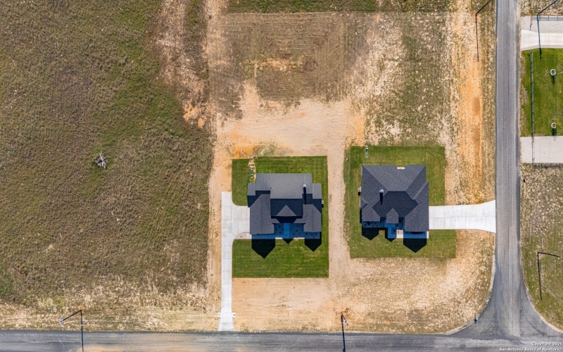 162 Estates Dr, La Vernia, TX 78121, 4 Bedrooms Bedrooms, ,5 BathroomsBathrooms,Residential,For Sale,162 Estates Dr,0,1925434