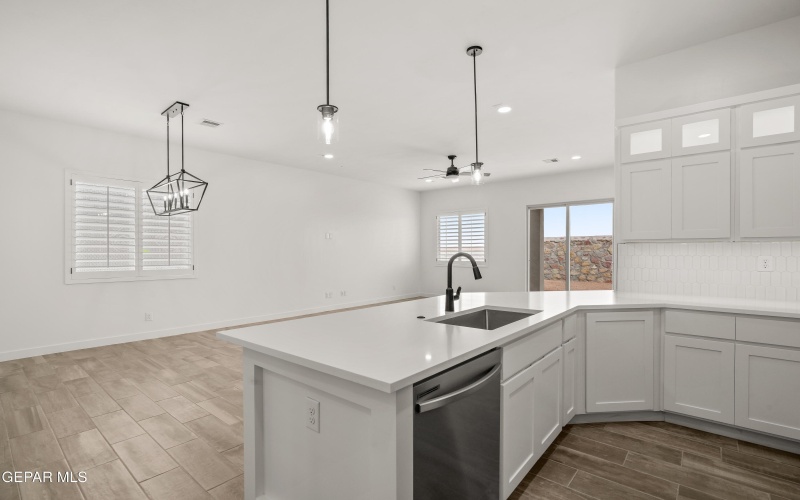 15232 Resolve Drive, El Paso, TX 79938, 3 Bedrooms Bedrooms, ,2 BathroomsBathrooms,Residential,For Sale,15232 Resolve Drive,0,934295