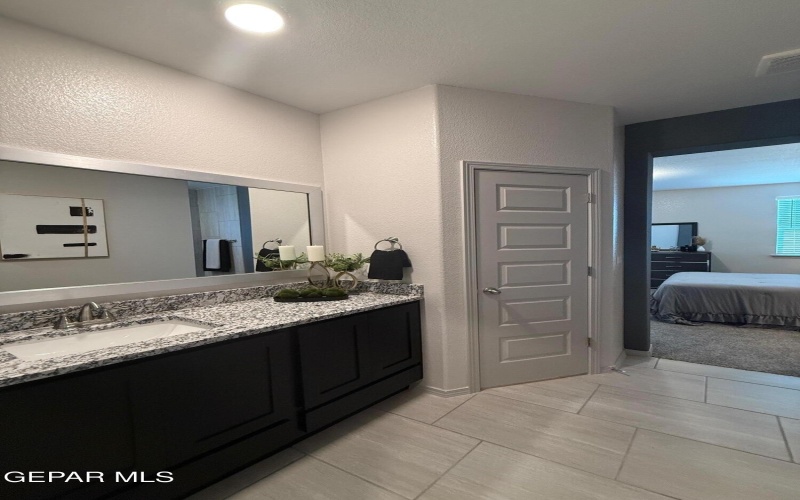 10720 Jay Novacek Street, El Paso, TX 79924, 3 Bedrooms Bedrooms, ,Residential,For Sale,10720 Jay Novacek Street,0,934301