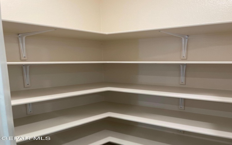 356 Hidden Gem Street, El Paso, TX 79928, 5 Bedrooms Bedrooms, ,1 BathroomBathrooms,Residential,For Sale,356 Hidden Gem Street,0,934302