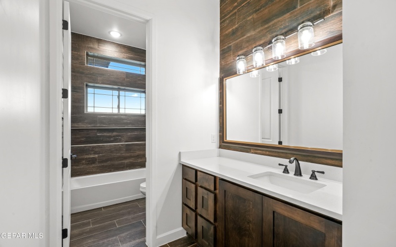 356 RIO DE JAZMIN Circle, El Paso, TX 79932, 4 Bedrooms Bedrooms, ,5 BathroomsBathrooms,Residential,For Sale,356 RIO DE JAZMIN Circle,0,934303