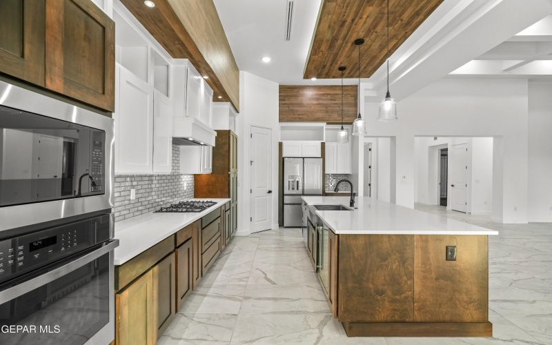 356 RIO DE JAZMIN Circle, El Paso, TX 79932, 4 Bedrooms Bedrooms, ,5 BathroomsBathrooms,Residential,For Sale,356 RIO DE JAZMIN Circle,0,934303