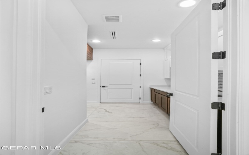 356 RIO DE JAZMIN Circle, El Paso, TX 79932, 4 Bedrooms Bedrooms, ,5 BathroomsBathrooms,Residential,For Sale,356 RIO DE JAZMIN Circle,0,934303