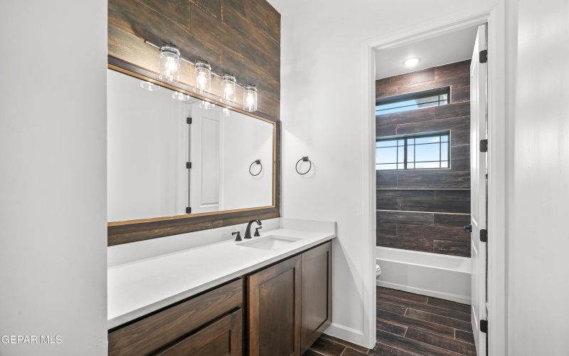 356 RIO DE JAZMIN Circle, El Paso, TX 79932, 4 Bedrooms Bedrooms, ,5 BathroomsBathrooms,Residential,For Sale,356 RIO DE JAZMIN Circle,0,934303