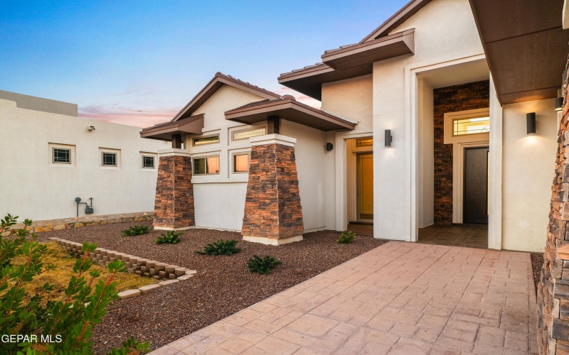 356 RIO DE JAZMIN Circle, El Paso, TX 79932, 4 Bedrooms Bedrooms, ,5 BathroomsBathrooms,Residential,For Sale,356 RIO DE JAZMIN Circle,0,934303