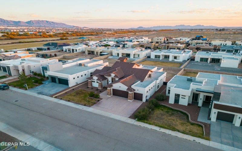 356 RIO DE JAZMIN Circle, El Paso, TX 79932, 4 Bedrooms Bedrooms, ,5 BathroomsBathrooms,Residential,For Sale,356 RIO DE JAZMIN Circle,0,934303