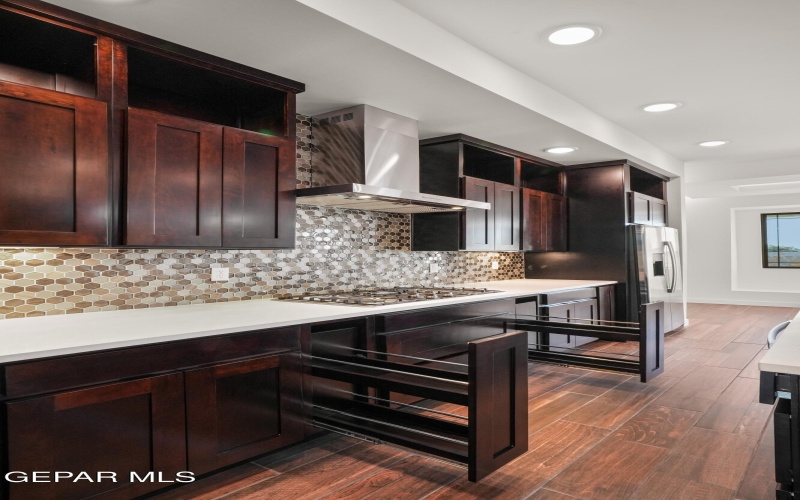 5953 RUIDOSO DOWNS Street, El Paso, TX 79932, 4 Bedrooms Bedrooms, ,2 BathroomsBathrooms,Residential,For Sale,5953 RUIDOSO DOWNS Street,0,934306