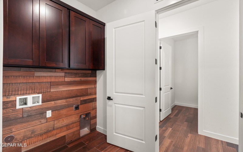 5953 RUIDOSO DOWNS Street, El Paso, TX 79932, 4 Bedrooms Bedrooms, ,2 BathroomsBathrooms,Residential,For Sale,5953 RUIDOSO DOWNS Street,0,934306