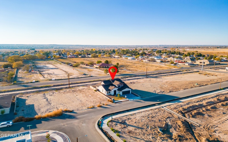 5953 RUIDOSO DOWNS Street, El Paso, TX 79932, 4 Bedrooms Bedrooms, ,2 BathroomsBathrooms,Residential,For Sale,5953 RUIDOSO DOWNS Street,0,934306