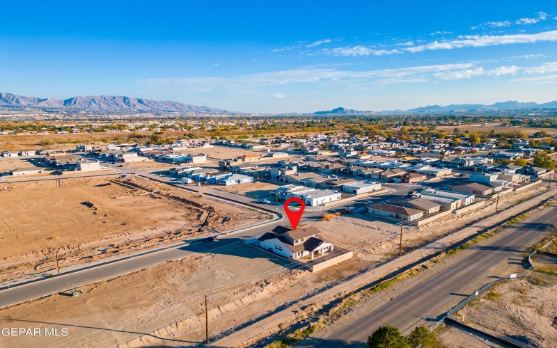 5953 RUIDOSO DOWNS Street, El Paso, TX 79932, 4 Bedrooms Bedrooms, ,2 BathroomsBathrooms,Residential,For Sale,5953 RUIDOSO DOWNS Street,0,934306