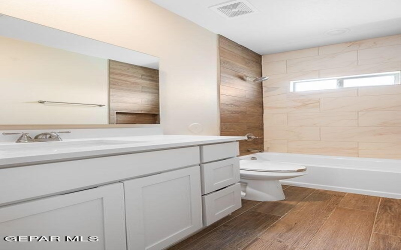 670 Davi's Greenwood Court, Vinton, TX 79821, 4 Habitaciones Habitaciones , ,3 BañosBaños,Residential,En Venta,670 Davi's Greenwood Court,0,934314