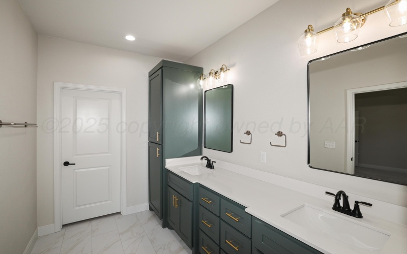 8412 Zayleigh Lane, Amarillo, TX 79110, 3 Bedrooms Bedrooms, ,2 BathroomsBathrooms,Residential,For Sale,8412 Zayleigh Lane,0,25-9808