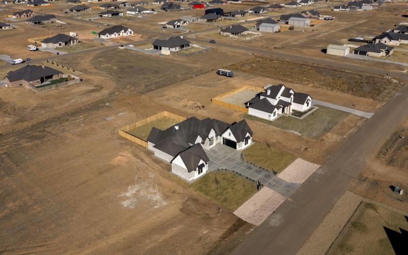 9880 WIMBERLY FALLS Drive, Amarillo, TX 79119-8166, 5 Bedrooms Bedrooms, ,3 BathroomsBathrooms,Residential,For Sale,9880 WIMBERLY FALLS Drive,0,25-9826