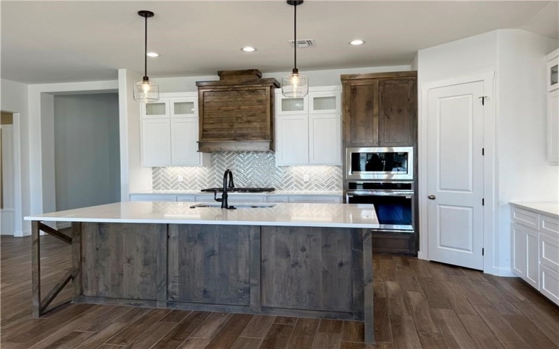 1434 Lois Chesney Street, Corpus Christi, TX 78415, 4 Bedrooms Bedrooms, ,2 BathroomsBathrooms,Residential,For Sale,1434 Lois Chesney Street,0,468346