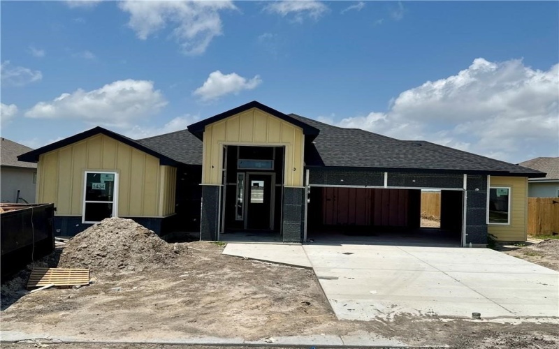 1434 Lois Chesney Street, Corpus Christi, TX 78415, 4 Bedrooms Bedrooms, ,2 BathroomsBathrooms,Residential,For Sale,1434 Lois Chesney Street,0,468346