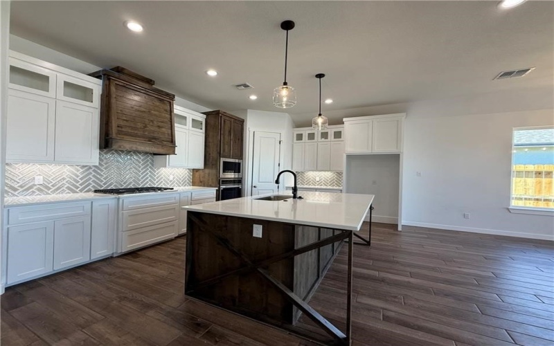 1434 Lois Chesney Street, Corpus Christi, TX 78415, 4 Bedrooms Bedrooms, ,2 BathroomsBathrooms,Residential,For Sale,1434 Lois Chesney Street,0,468346