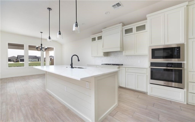 1437 Lois Chesney Street, Corpus Christi, TX 78415, 4 Bedrooms Bedrooms, ,3 BathroomsBathrooms,Residential,For Sale,1437 Lois Chesney Street,0,468347