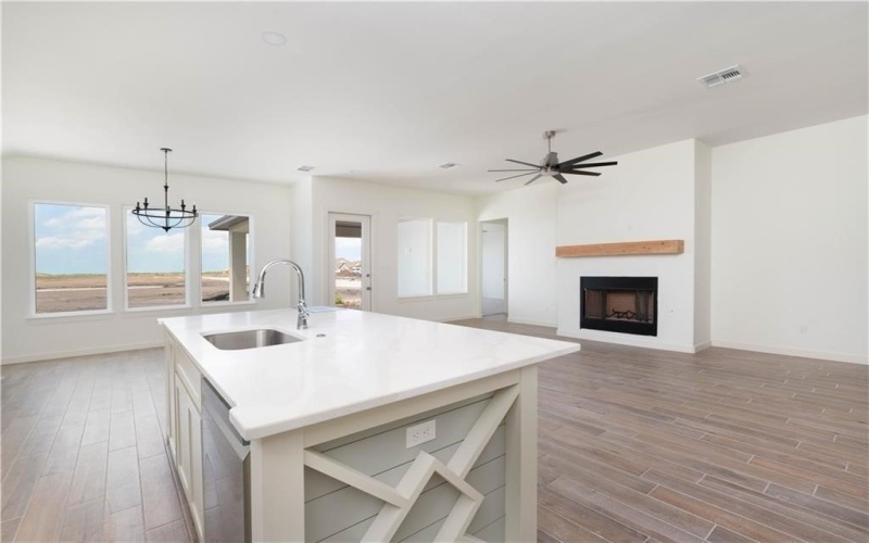 1402 Lois Chesney Street, Corpus Christi, TX 78415, 3 Bedrooms Bedrooms, ,3 BathroomsBathrooms,Residential,For Sale,1402 Lois Chesney Street,0,468349