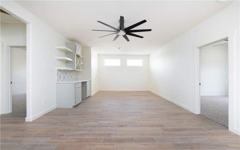 1402 Lois Chesney Street, Corpus Christi, TX 78415, 3 Bedrooms Bedrooms, ,3 BathroomsBathrooms,Residential,For Sale,1402 Lois Chesney Street,0,468349