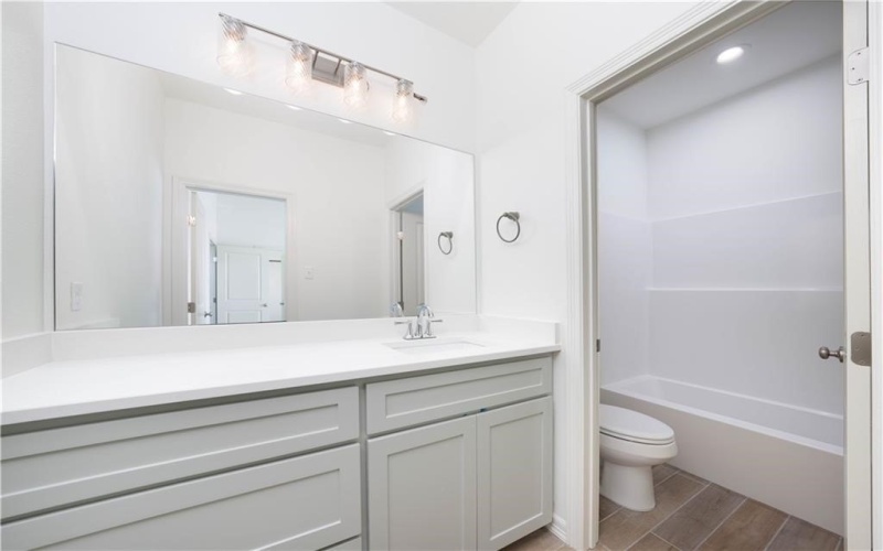 1402 Lois Chesney Street, Corpus Christi, TX 78415, 3 Bedrooms Bedrooms, ,3 BathroomsBathrooms,Residential,For Sale,1402 Lois Chesney Street,0,468349