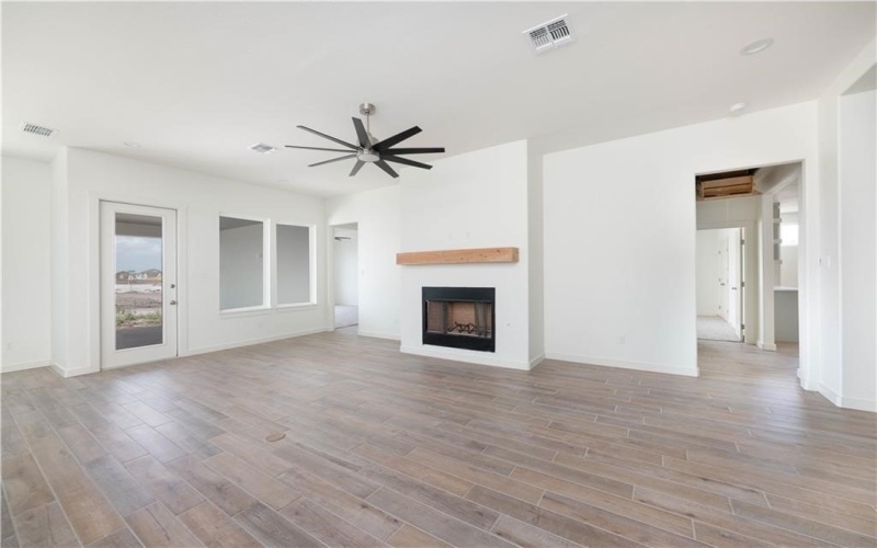 1402 Lois Chesney Street, Corpus Christi, TX 78415, 3 Bedrooms Bedrooms, ,3 BathroomsBathrooms,Residential,For Sale,1402 Lois Chesney Street,0,468349