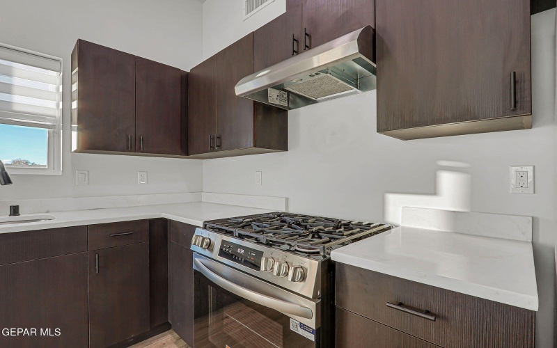 5981 ruidoso downs Street, El Paso, TX 79932, 4 Bedrooms Bedrooms, ,2 BathroomsBathrooms,Residential,For Sale,5981 ruidoso downs Street,0,934344