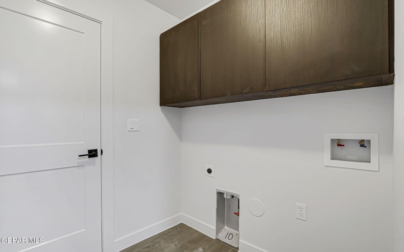 5981 ruidoso downs Street, El Paso, TX 79932, 4 Bedrooms Bedrooms, ,2 BathroomsBathrooms,Residential,For Sale,5981 ruidoso downs Street,0,934344