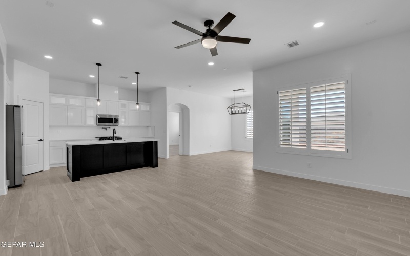 15148 Destination, El Paso, TX 79938, 3 Habitaciones Habitaciones , ,2 BañosBaños,Residential,En Venta,15148 Destination,0,934351